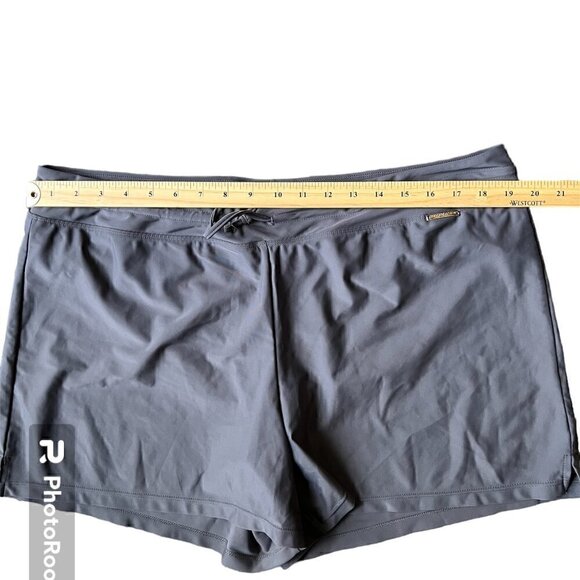 ZEROXPOSUR stretchy grey Women’s Short. Size 18W - Picture 5 of 8